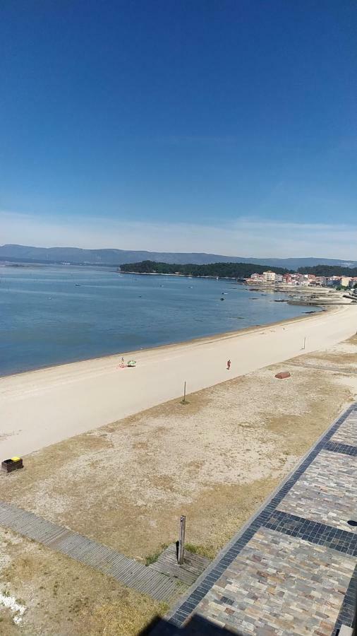 Apartamento Villa 3 Vilagarcia de Arousa Buitenkant foto